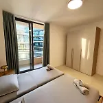 Paceville Glow 5 * Saint Julian's
