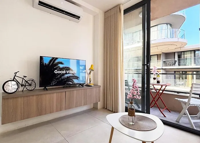 Apartament Paceville Glow One *