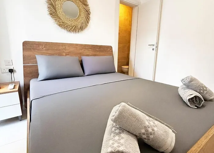 Paceville Glow One Apartamento