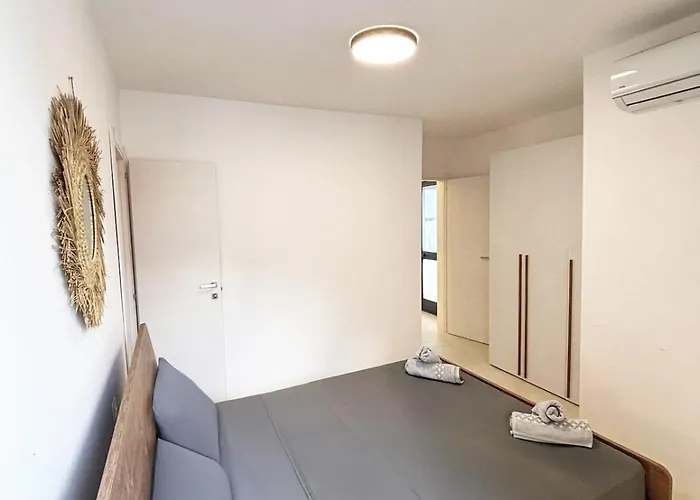 Apartament Paceville Glow One