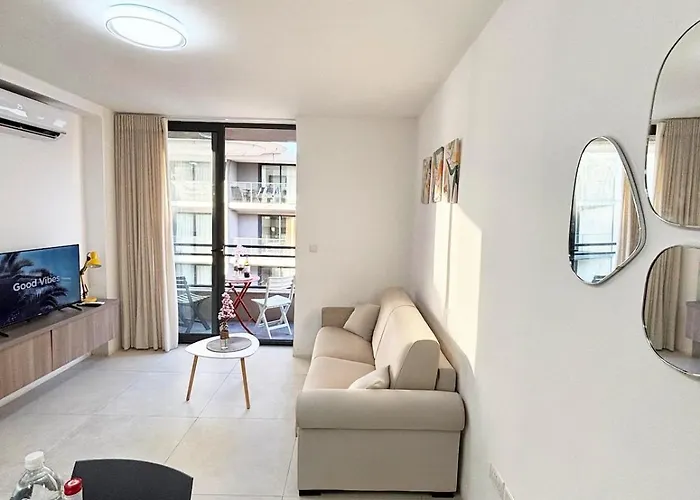 Apartamento Paceville Glow 5 *